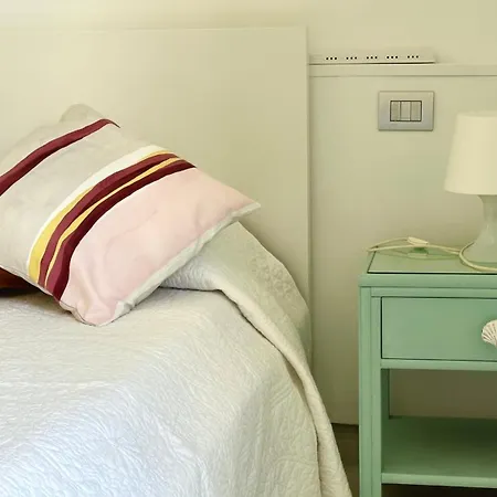 M375 - Marcelli, Bilocale Con Giardino In Con Piscina * Numana